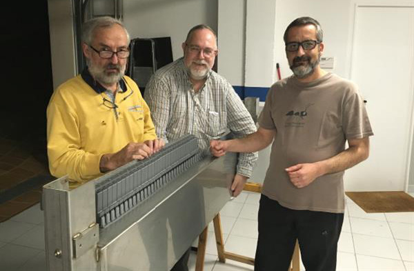 新科技人為創(chuàng)造奇景 3D打印水簾讓人嘆為觀止
3D打印水簾,創(chuàng)客,創(chuàng)客聯(lián)盟,3d打印機(jī),3d打印材料,3d打印技術(shù),3d打印模型