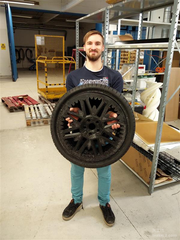 超大型3D打印機The Box現(xiàn)身 3D打印速度可達1200毫米/秒_e鍵3D打印服務