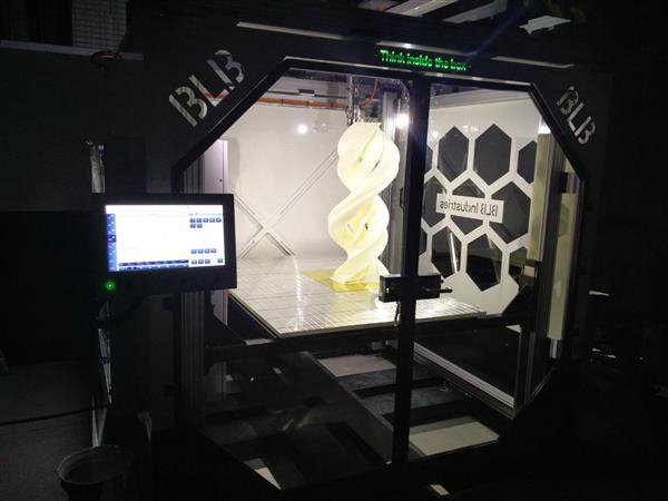 超大型3D打印機The Box現(xiàn)身 3D打印速度可達1200毫米/秒_e鍵3D打印服務