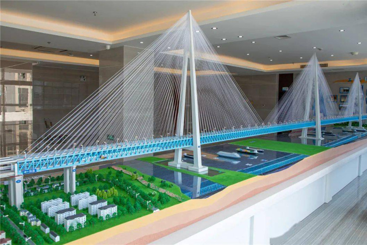 利用微縮模型一睹馬鞍山長(zhǎng)江公鐵大橋和巢馬城際全貌